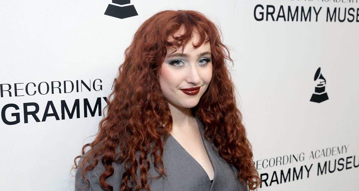 La transformation de Chappell Roan divise les fans après avoir abandonné les cheveux roux «emblématiques»