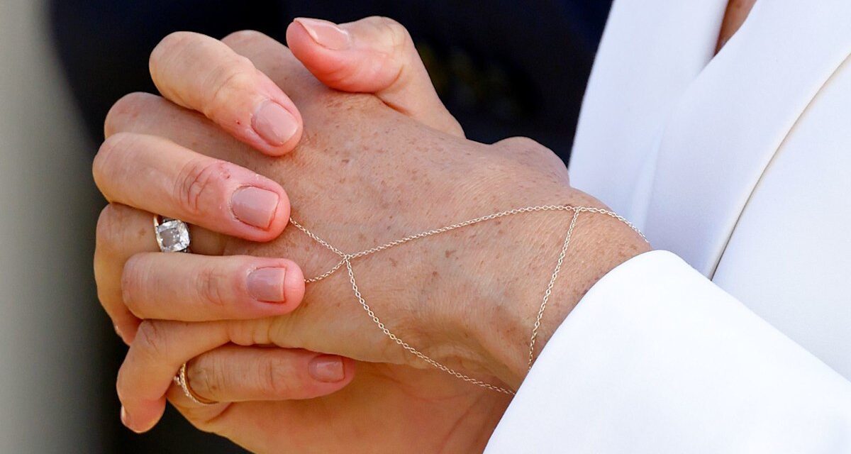 Vous vous inquiétez de l&rsquo;interdiction de vernis à ongles en gel? Les ongles nus sont la nouvelle tendance de manucure