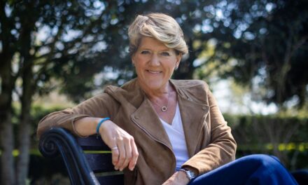 Clare Balding sur «  Real et Deep Love  » avec sa femme Alice – et subissant un grand changement de style de vie dans la cinquantaine