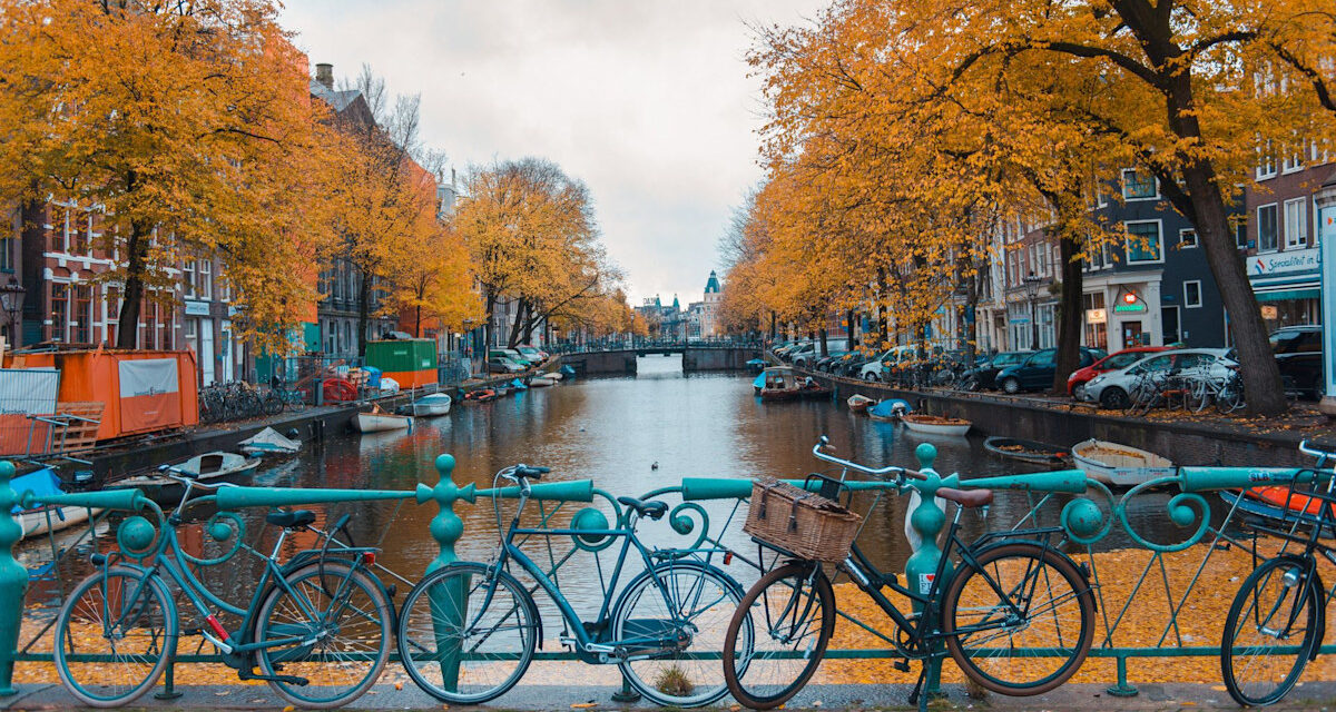 Pourquoi Amsterdam est l&rsquo;ultime escapade romantique cet automne