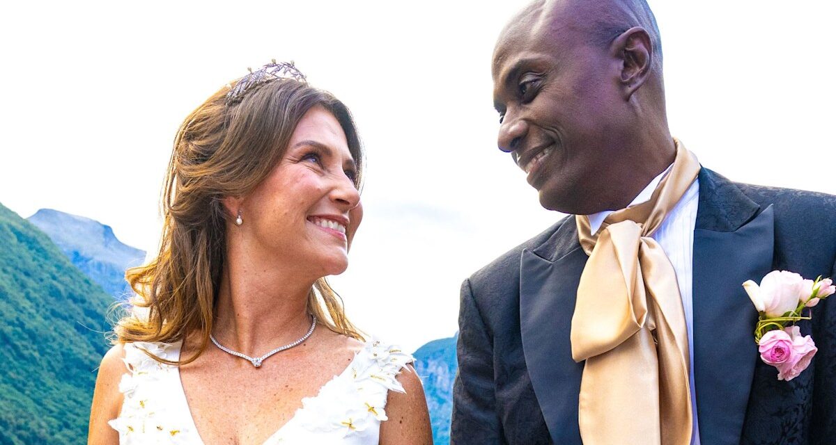 Netflix laisse tomber le premier regard sur le documentaire «  dérangé  » de Tiger King Creator