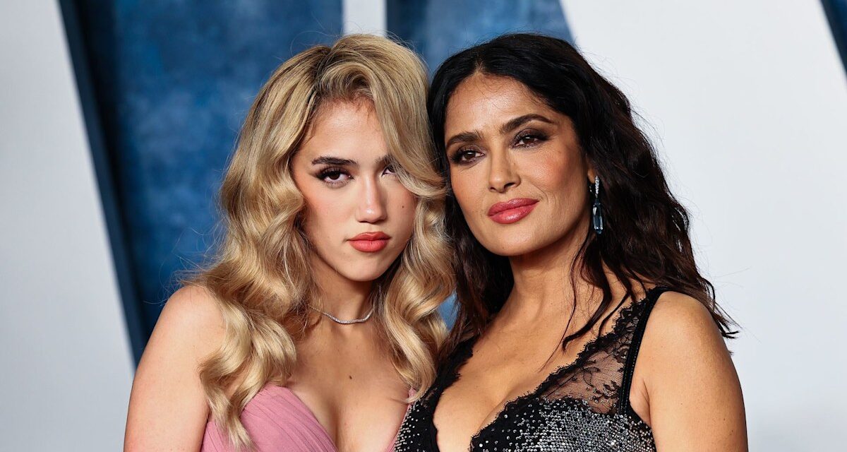 La fille de Salma Hayek, Valentina, est son jumeau alors qu&rsquo;elle célèbre le jalon majeur