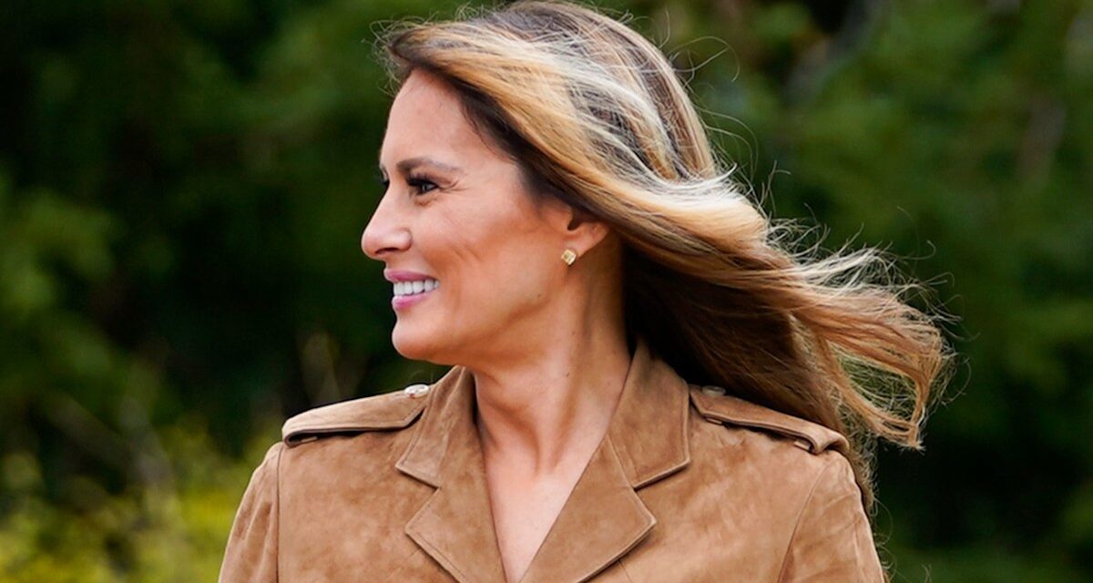 Melania Trump vient de prouver que les premières femmes peuvent aussi porter la plus grande tendance de 2025
