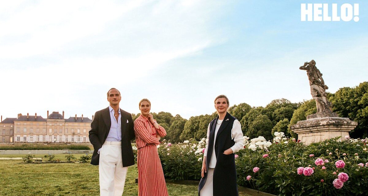 À l&rsquo;intérieur du château parisien exquis de la famille de Foucaud avec la plus grande collection de pivoine du monde – Photos exclusives