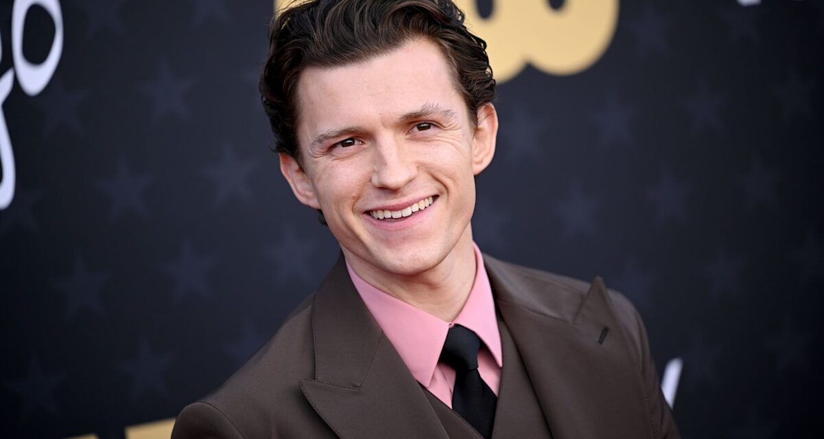 Tom Holland partage la première mise à jour après Spider-Man: un nouvel accident de jour