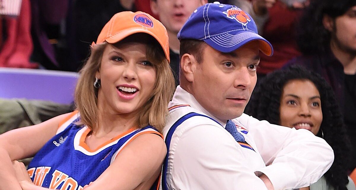 Regardez Jimmy Fallon avouer comment il a obtenu Taylor Swift en tant qu&rsquo;invité – et s&rsquo;il a entendu la vie d&rsquo;une showgirl