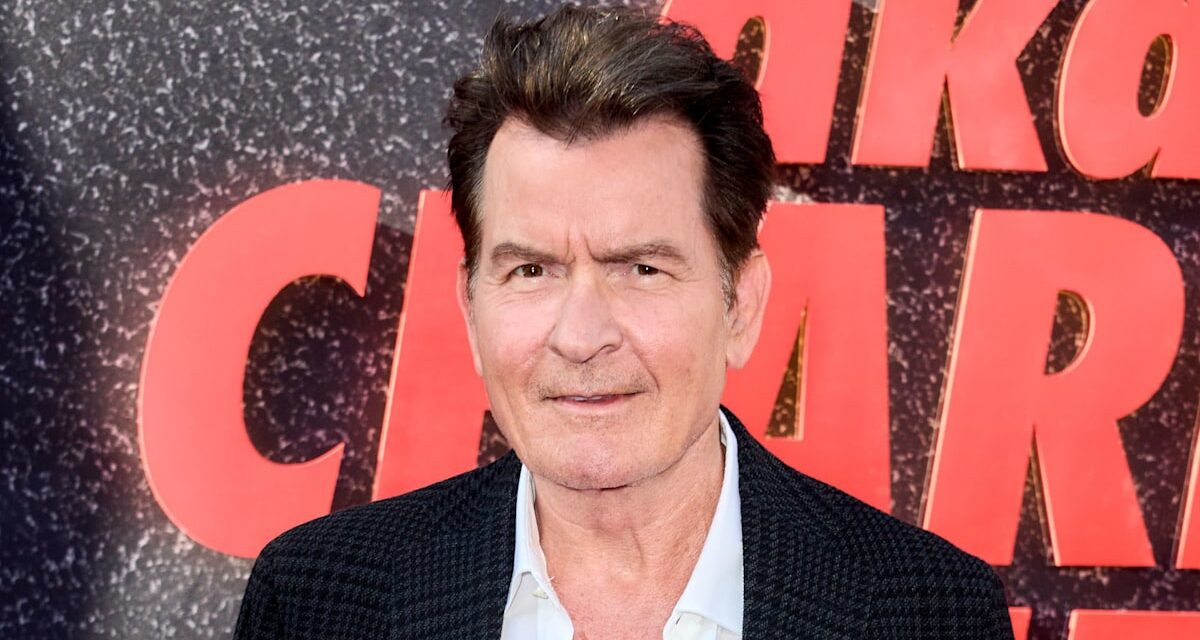 Charlie Sheen dit que la fête avec ce A-Lister a conduit à la première intervention de papa Martin