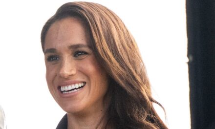 Meghan Markle rejoint le prince Harry au gala étoilé en première sortie depuis la réunion royale