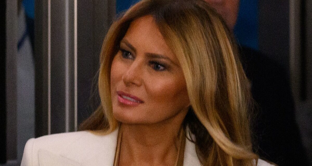 Melania Trump est un voleur de scène en talons tueurs alors qu&rsquo;elle héberge la réception de l&rsquo;ONU