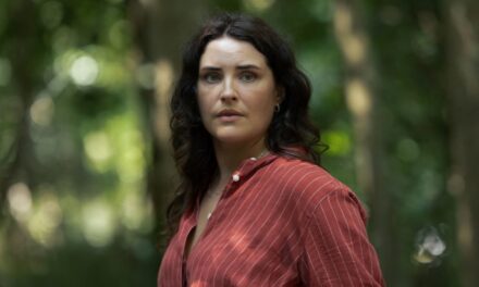 La série en 6 parties de Downton Abbey Star de Downton Abbey Star devrait aller sur les listes de surveillance des fans de thriller