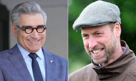 Le prince William «  se saoule  » avec Eugene Levy alors qu&rsquo;il apparaît dans son Apple TV + Travel Show