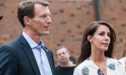 Le prince Joachim et la princesse Marie prolongent le séjour aux États-Unis malgré le «désir de rentrer à la maison»