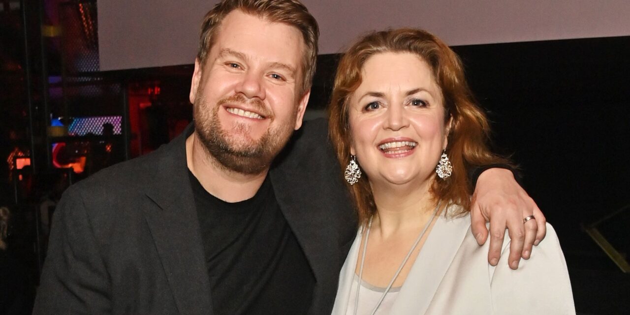 Inside James Corden et Ruth Jones&rsquo;s Wish-List Cast pour la série Apple TV + en 8 parties