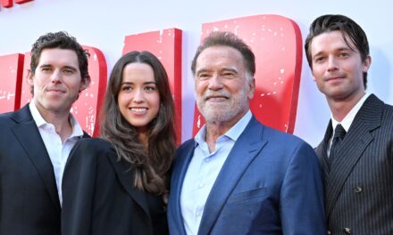 Le fils d&rsquo;Arnold Schwarzenegger, Christopher, affiche un physique tonique sur des photos torse nu après une perte de poids de 30 lb