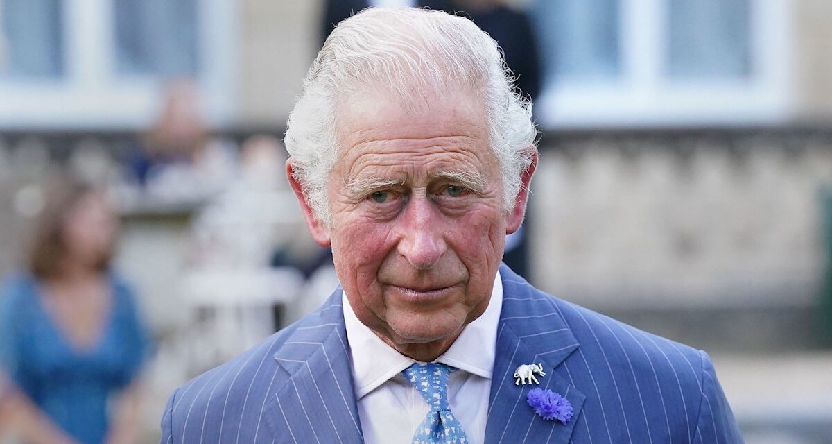 Le roi Charles compte pour la fermeture de la maison primée