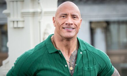Qui était le célèbre père de Dwayne Johnson et que lui est-il arrivé?