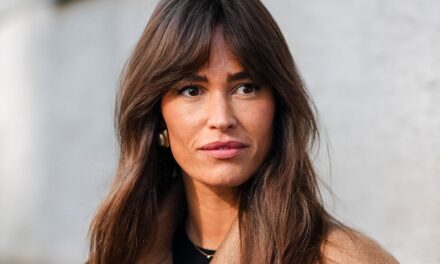 9 Coiffures les plus jolies avec une frange, vous verrez cet automne