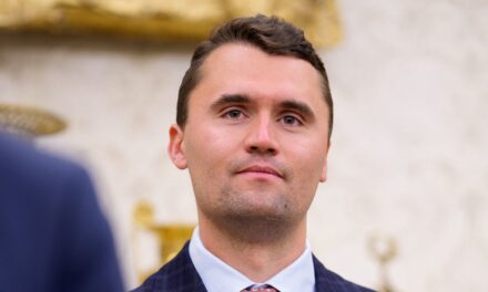 Ce que nous savons de la recherche active du tireur de Charlie Kirk