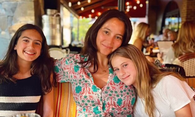 Emma Heming révèle comment la vie de ses filles a été touchée au milieu de la nouvelle situation de vie de Bruce Willis