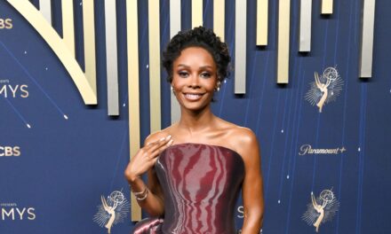 Emmy Awards 2025: les célébrités les mieux habillées sur le tapis rouge
