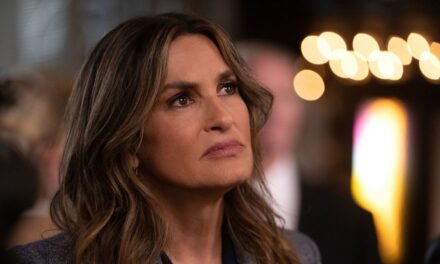 Law & Order: SVU Showrunner révèle des changements surprenants à montrer pour la saison 27