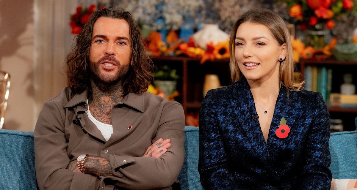 Strictement Pro Jowita Przystal a mis sur place sur Pete Wicks Romance