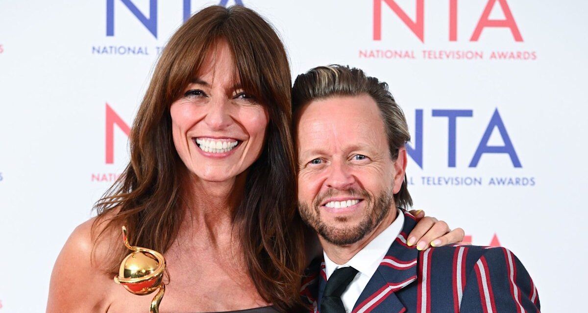 L&rsquo;engagement secret de Davina McCall à son petit ami Michael Douglas a révélé