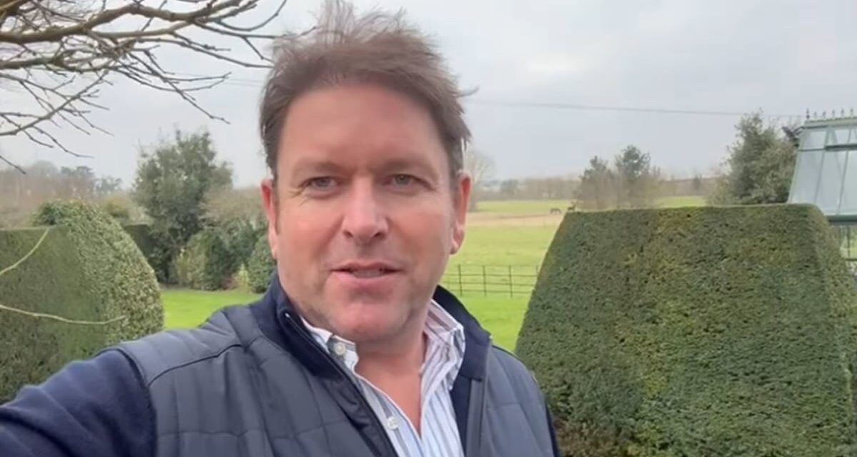 James Martin &lsquo;très heureux&rsquo; &lsquo;avec la nouvelle petite amie Louise Davies alors qu&rsquo;il se prépare au grand changement