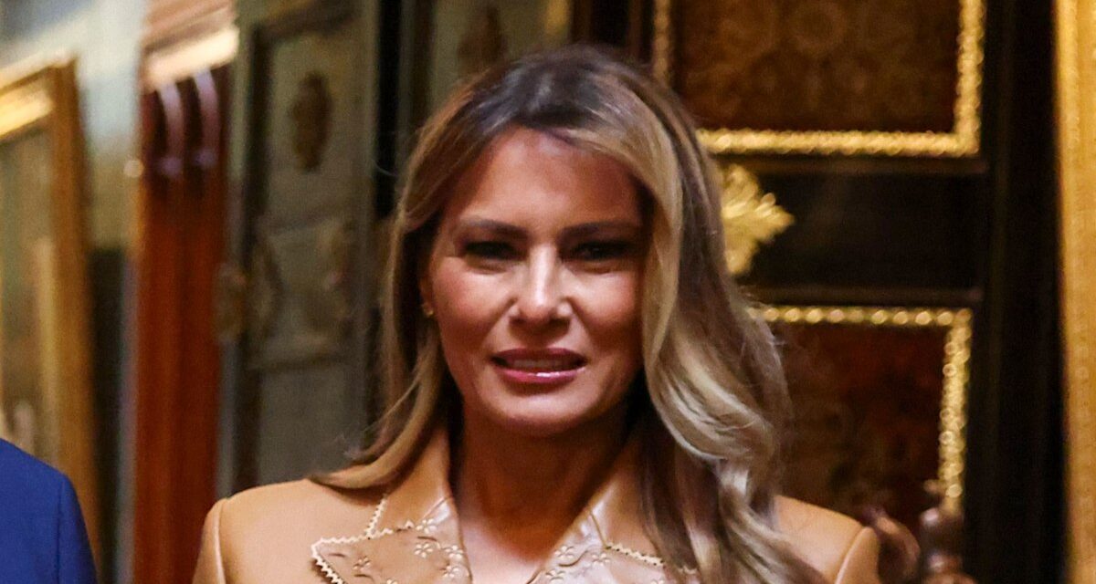 Melania Trump fait tourner les têtes en cuir sensuel et peau de serpent pour un événement privé avec la reine Camilla