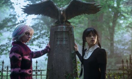 L&rsquo;émission numéro 1 de Netflix n&rsquo;a subi une énorme baisse de 43% de l&rsquo;audience – mais les fans ne peuvent pas convenir pourquoi