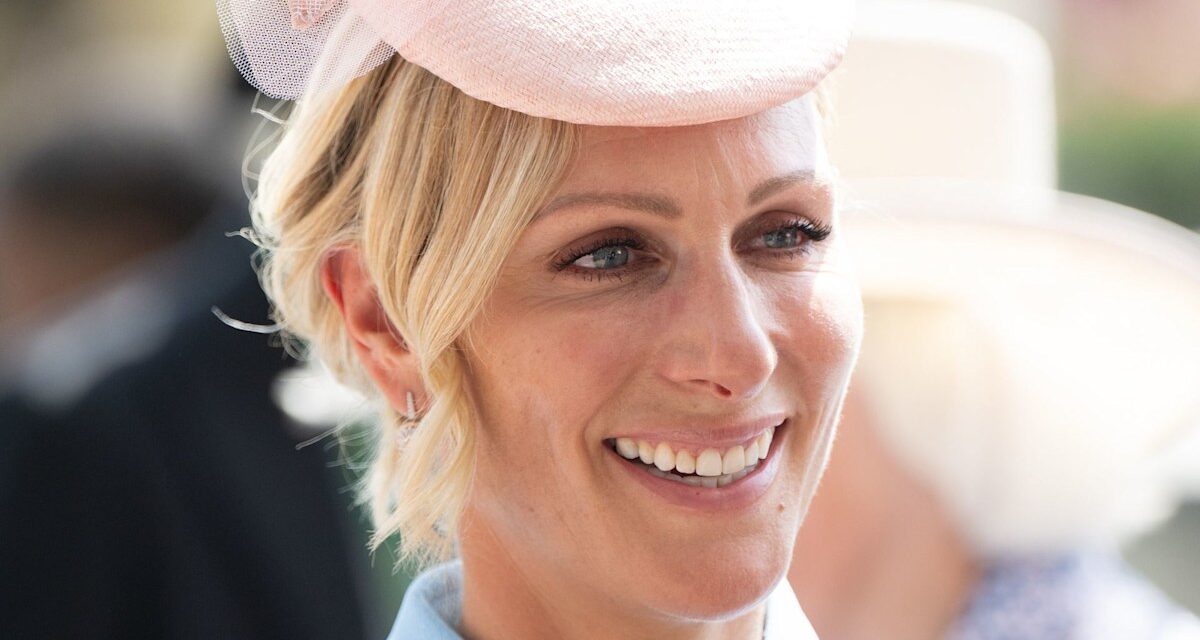 La robe primordiale de Zara Tindall la fait ressembler à Cendrillon de Disney