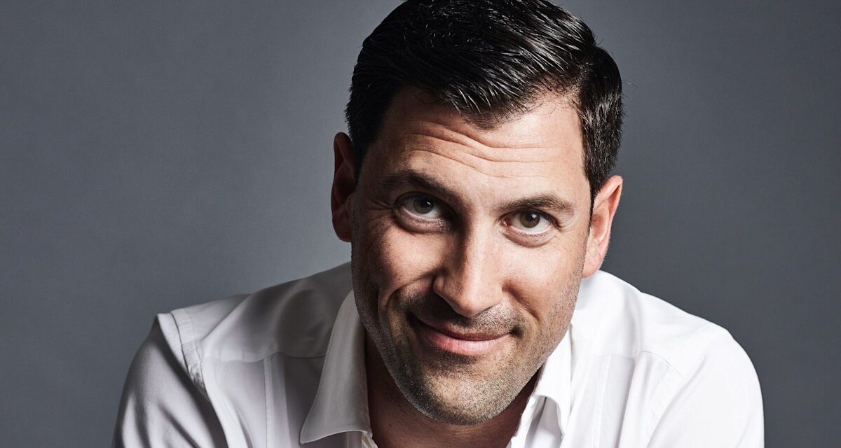 L&rsquo;ancien pro du DWTS Maksim Chmerkovskiy divise les fans avec des commentaires sur le pro Jan Ravnik