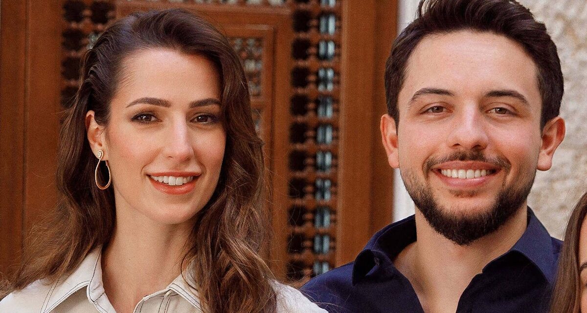 Le prince héritier Hussein et la princesse Rajwa partagent un clip rare de l&rsquo;adorable bébé Iman