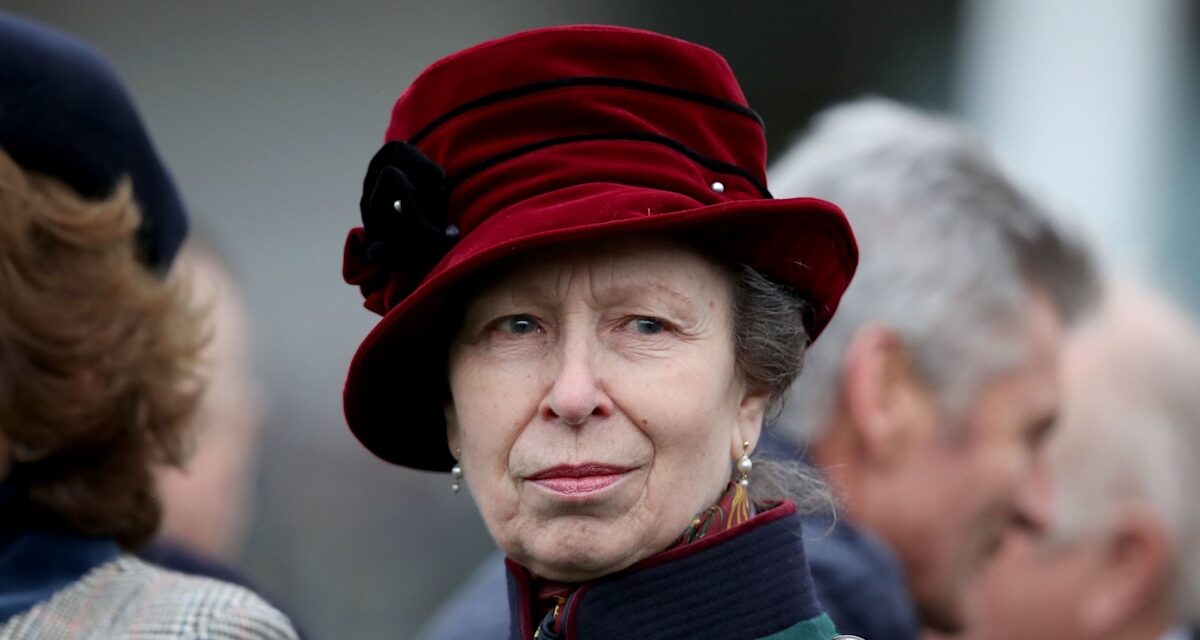 La princesse Anne vient de porter les chaussures les plus célèbres de la défunte reine Elizabeth II