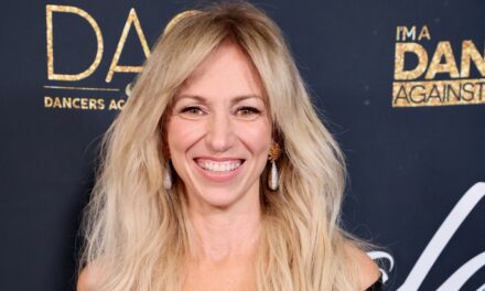 Debbie Gibson dévoile les détails d&rsquo;une émission de télé-réalité non scénarisée qui vous incitera à faire de nouvelles choses dans la cinquantaine – en exclusivité