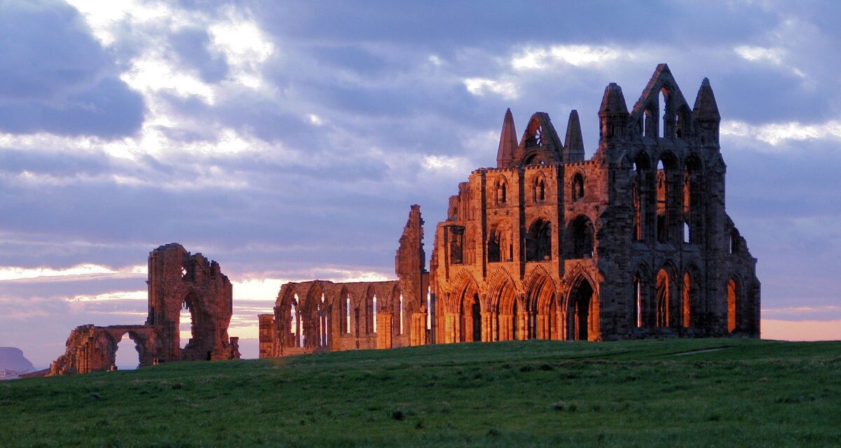 Les promenades les plus effrayantes du Royaume-Uni pour entrer dans l&rsquo;esprit d&rsquo;Halloween – du Devon à Édimbourg