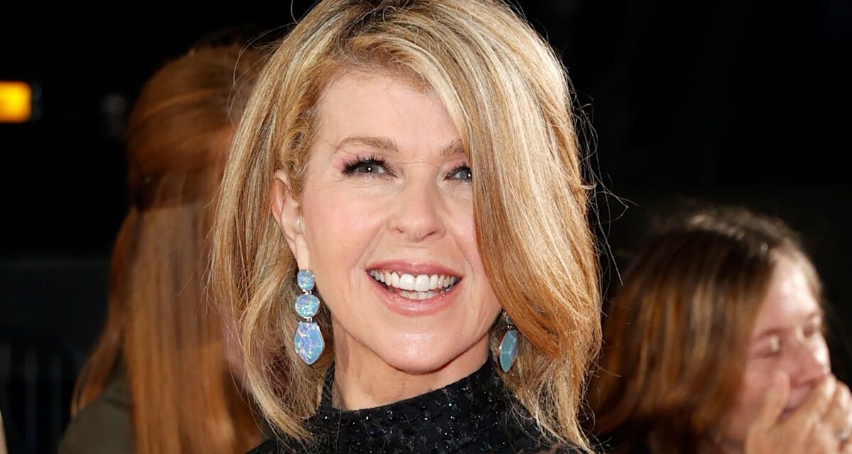 Kate Garraway est une « déesse » dans la transformation des années 70 – y compris un body moulant