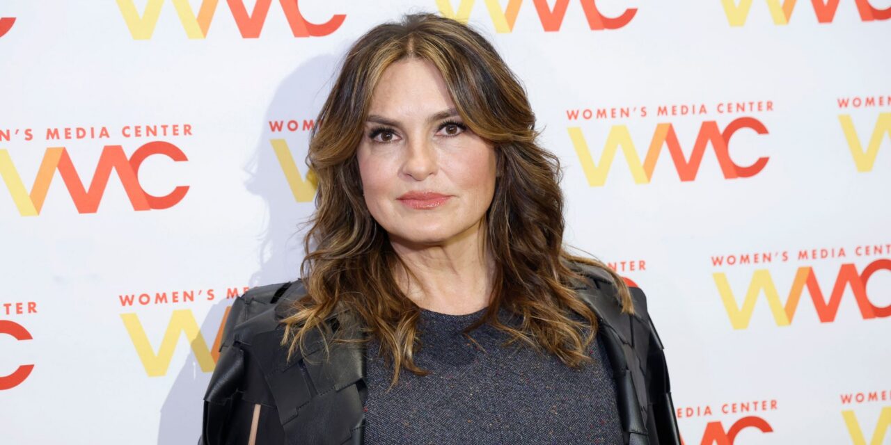 Mariska Hargitay révèle sa peur déchirante de « blesser » sa famille en tournant My Mom Jayne