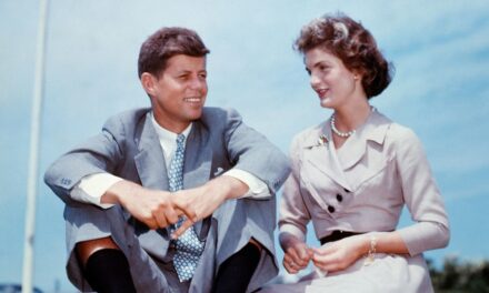 Kennedy, le drame familial de Netflix, semble être un incontournable pour les fans de The Crown