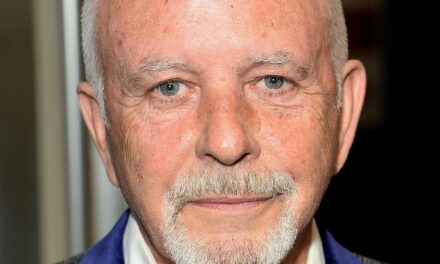 La maison d&rsquo;enfance de David Essex qu&rsquo;il a comparée au palais de Buckingham après un « début difficile »