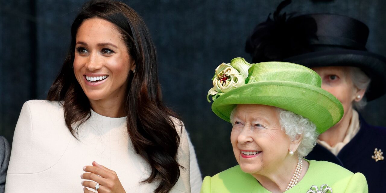 Meghan Markle vient de porter l&rsquo;accessoire de mode le plus célèbre de la reine Elizabeth II