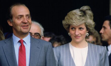 Le roi Juan Carlos Ier nie toute liaison avec la princesse Diana dans de nouveaux mémoires choquants