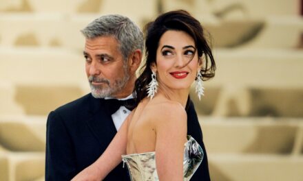 Les règles de style d&rsquo;Amal Clooney la font ressembler à la femme la plus élégante de n&rsquo;importe quelle pièce