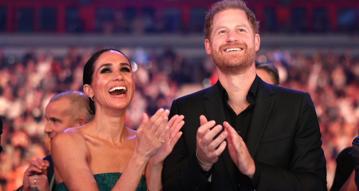 Meghan Markle et le prince Harry sont salués dans la série romantique Netflix