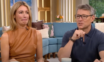 Cette star du matin «a pris court» après »en difficulté en difficulté dans les airs