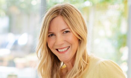 Exclusif: Lisa Faulkner sur la relation «  changeant  » avec sa fille Billie, 19 ans, et coparentant avec Ex
