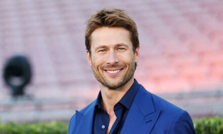 Les téléspectateurs de Chad Powers disent la même chose après la frénésie des premiers épisodes de Glen Powell Show