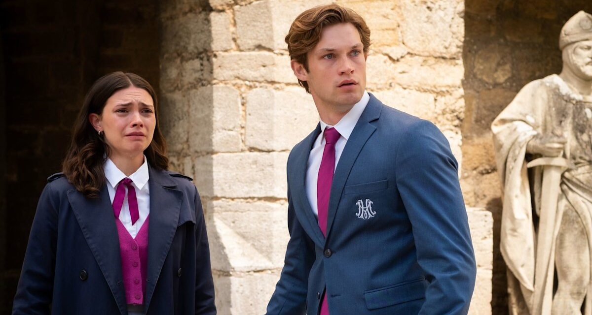 Prime Video Fans «  Obsédé  » par la bande-annonce de Maxton Hall Saison 2 – Watch