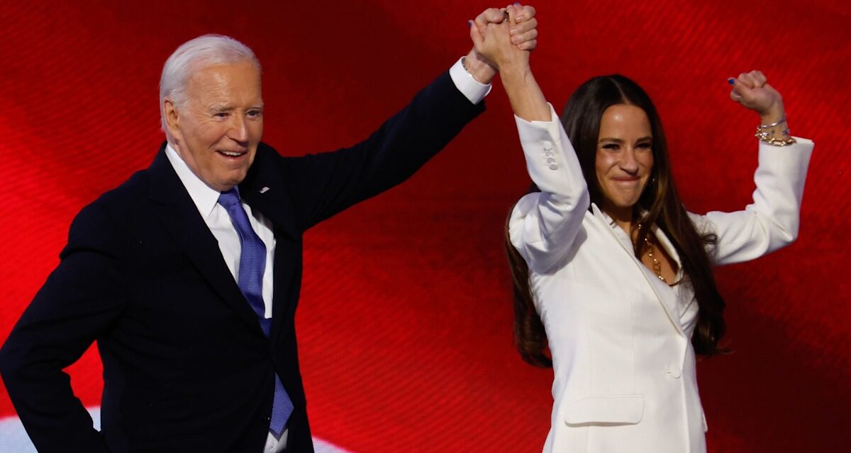 Ashley, la fille de Joe Biden, partage une mise à jour majeure sur la radiothérapie de son père « courageux » avec de nouvelles photos émouvantes