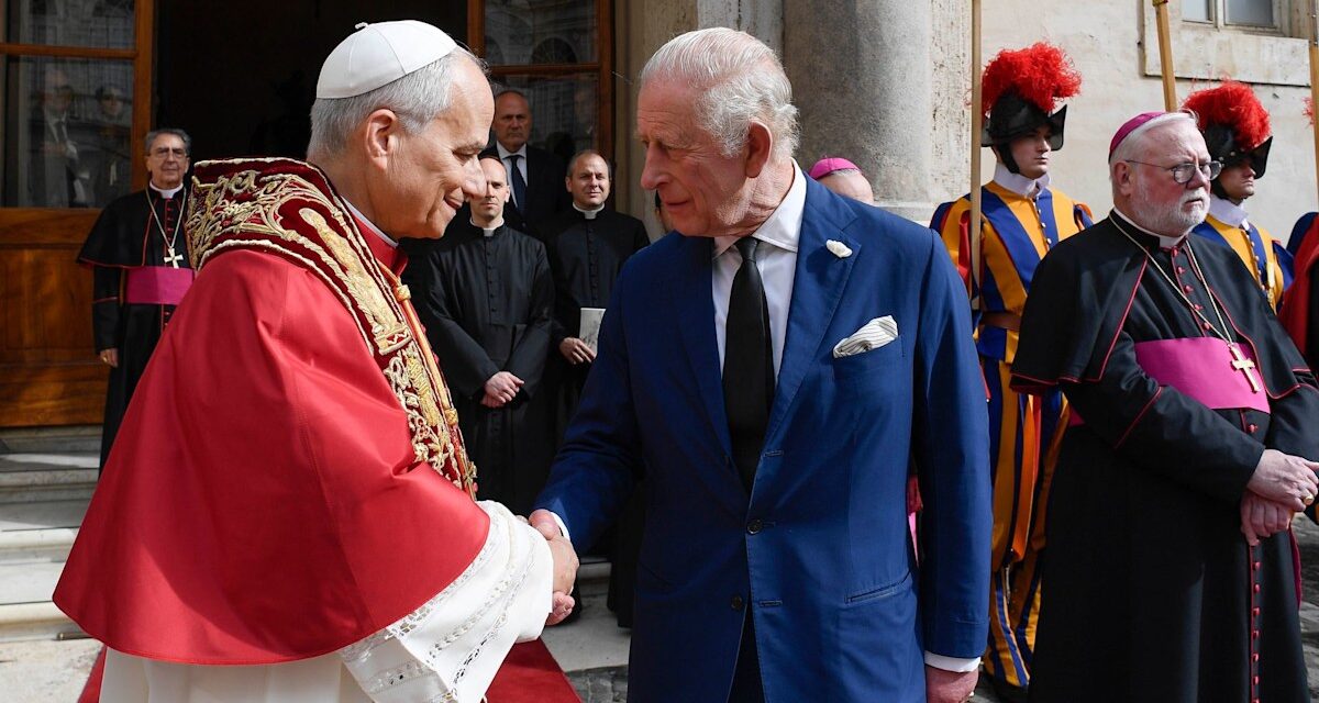 ROYAL FAMILY LIVE : le roi Charles et la reine Camilla rentrent chez eux après une visite d&rsquo;État